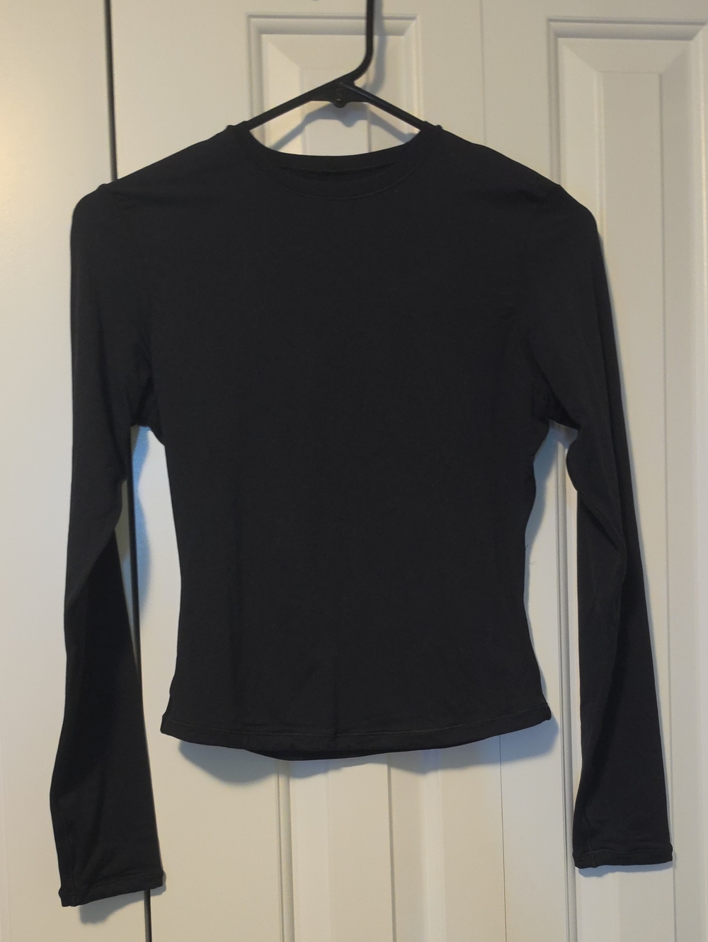 Women's Long Sleeve Crew Neck Top - Black